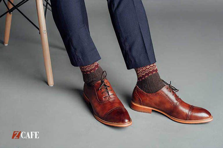 Sản xuất một đôi Brogues đòi hỏi nhiều kĩ thuật gia công tỉ mỉ (Nguồn: Internet)
