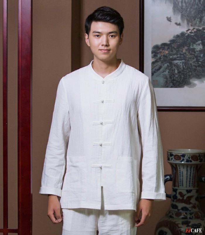 Kiểu dáng đồng phục spa nam đơn giản tại công ty Khánh Linh (Ảnh: Internet)